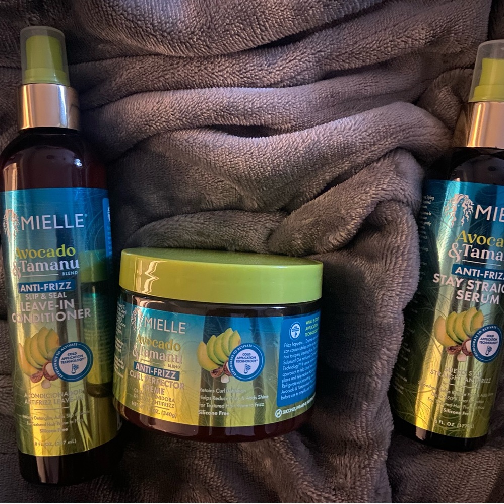 Mielle Leave In ~ Curl Perfector ~ Stay Straight Serum Bundle Set